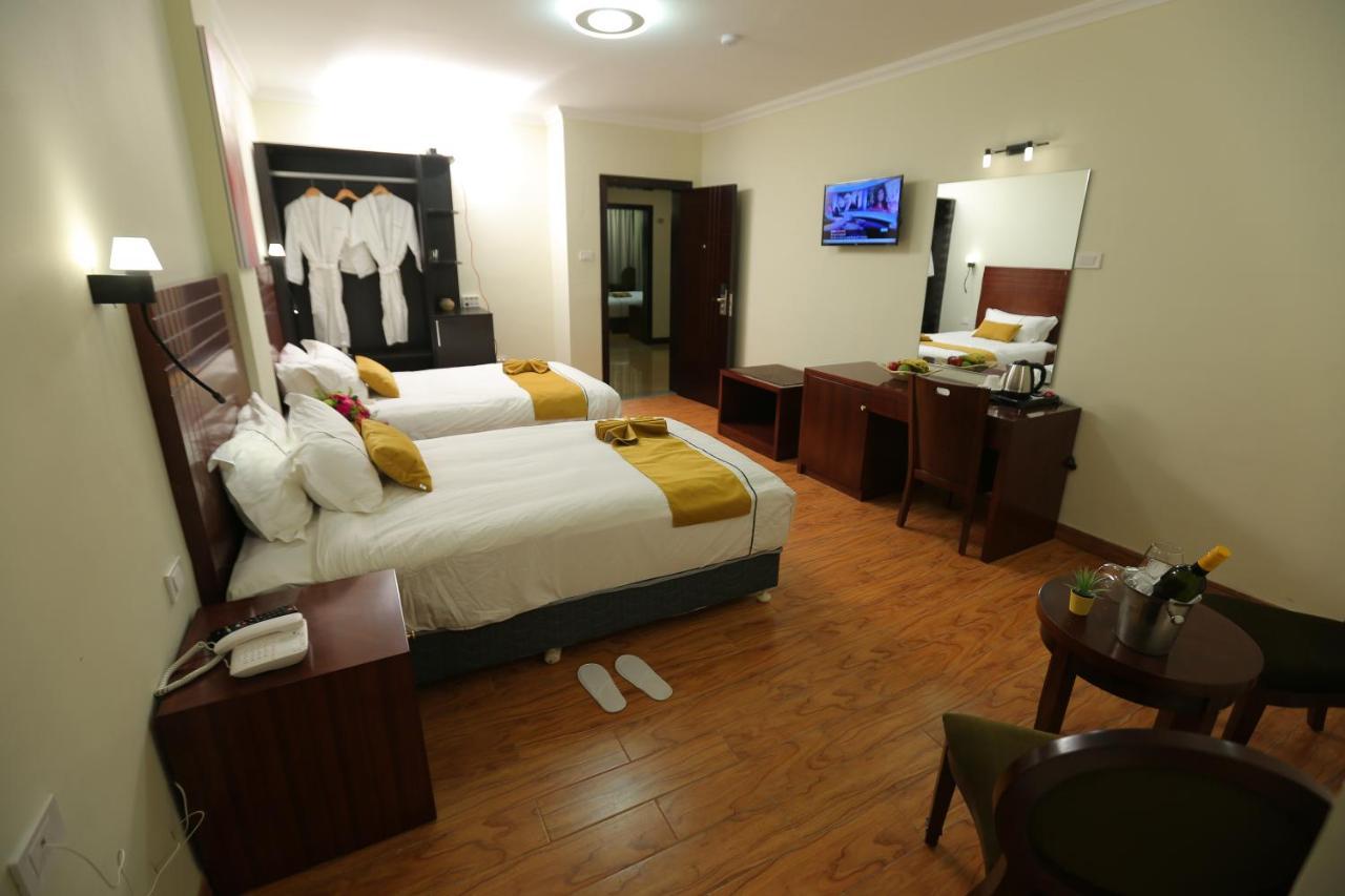 Zemalex Hotel Addis Abeba Esterno foto