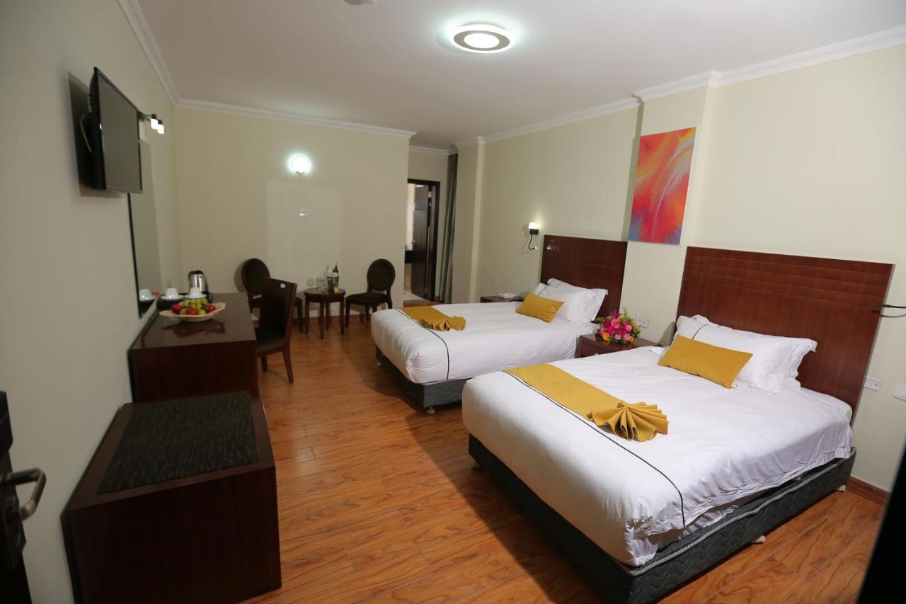 Zemalex Hotel Addis Abeba Esterno foto