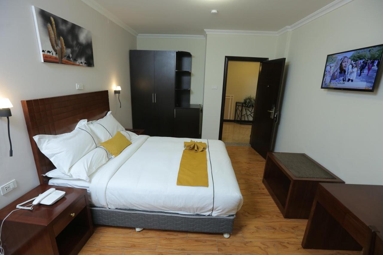 Zemalex Hotel Addis Abeba Esterno foto
